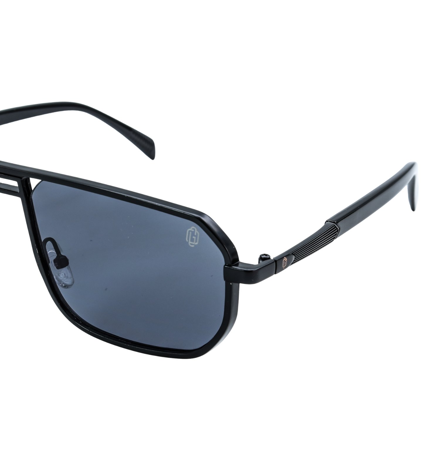 Full Rim Metal Black Sunglasses – Classic Black Street Style UV400 Shades