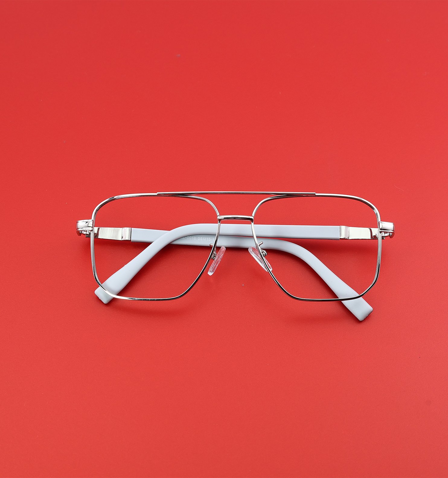 Blue Block Photochromic Metal Rim Eyeglasses – Pre-Fitted Blue Light & Photochromic Lenses (Black, Golden, Gunmetal, Silver)