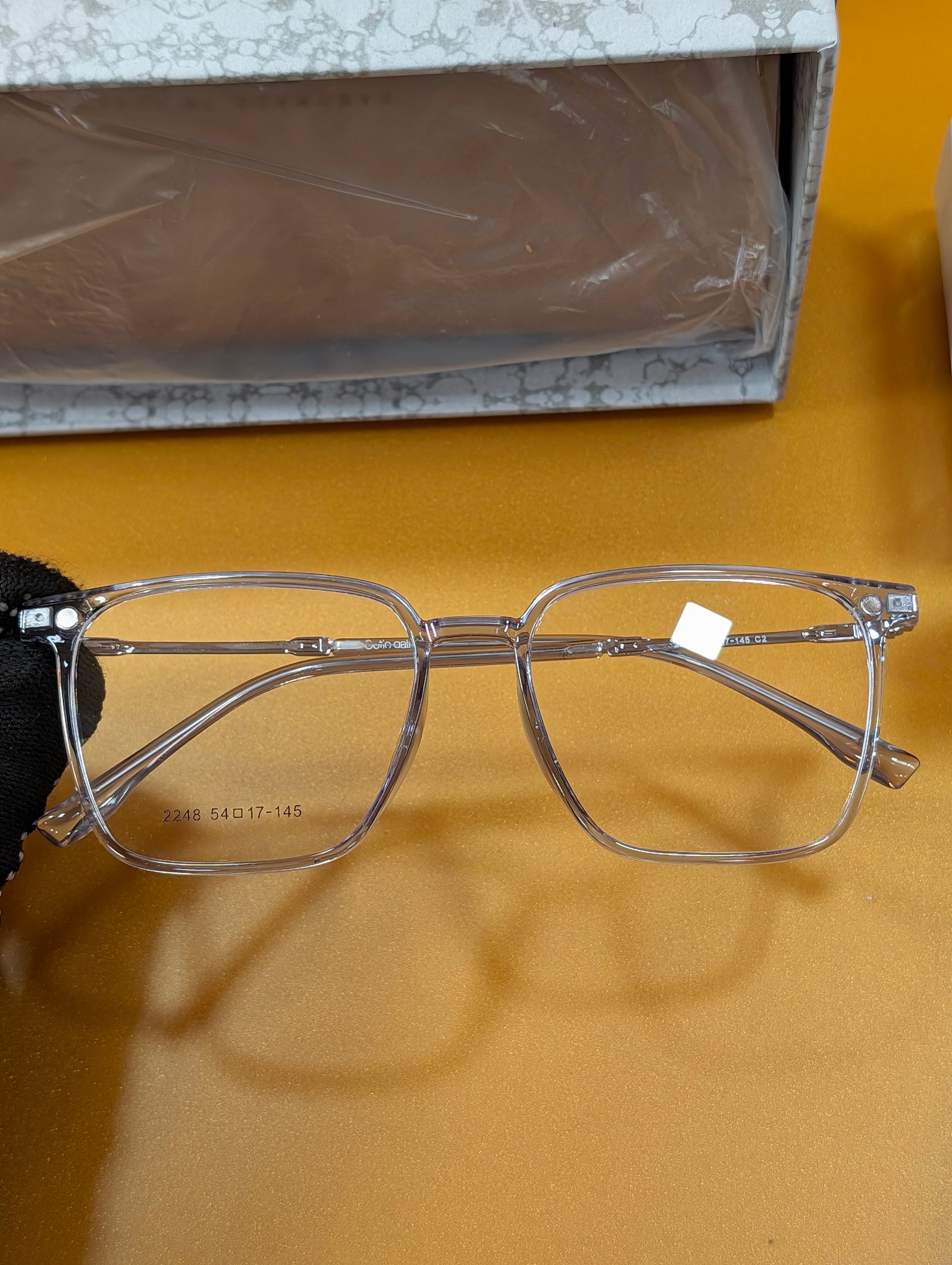 Clip on 018716