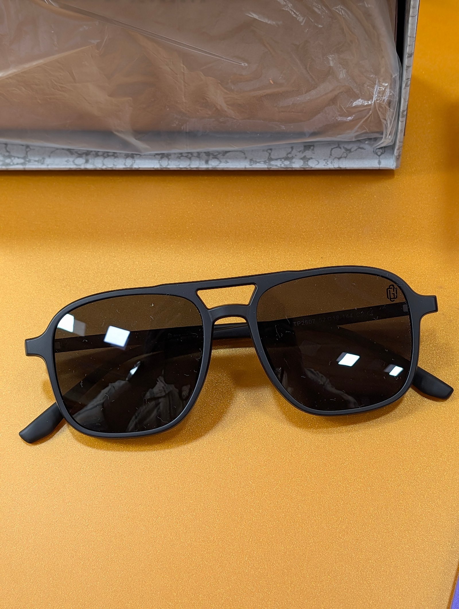 Clip on 0981