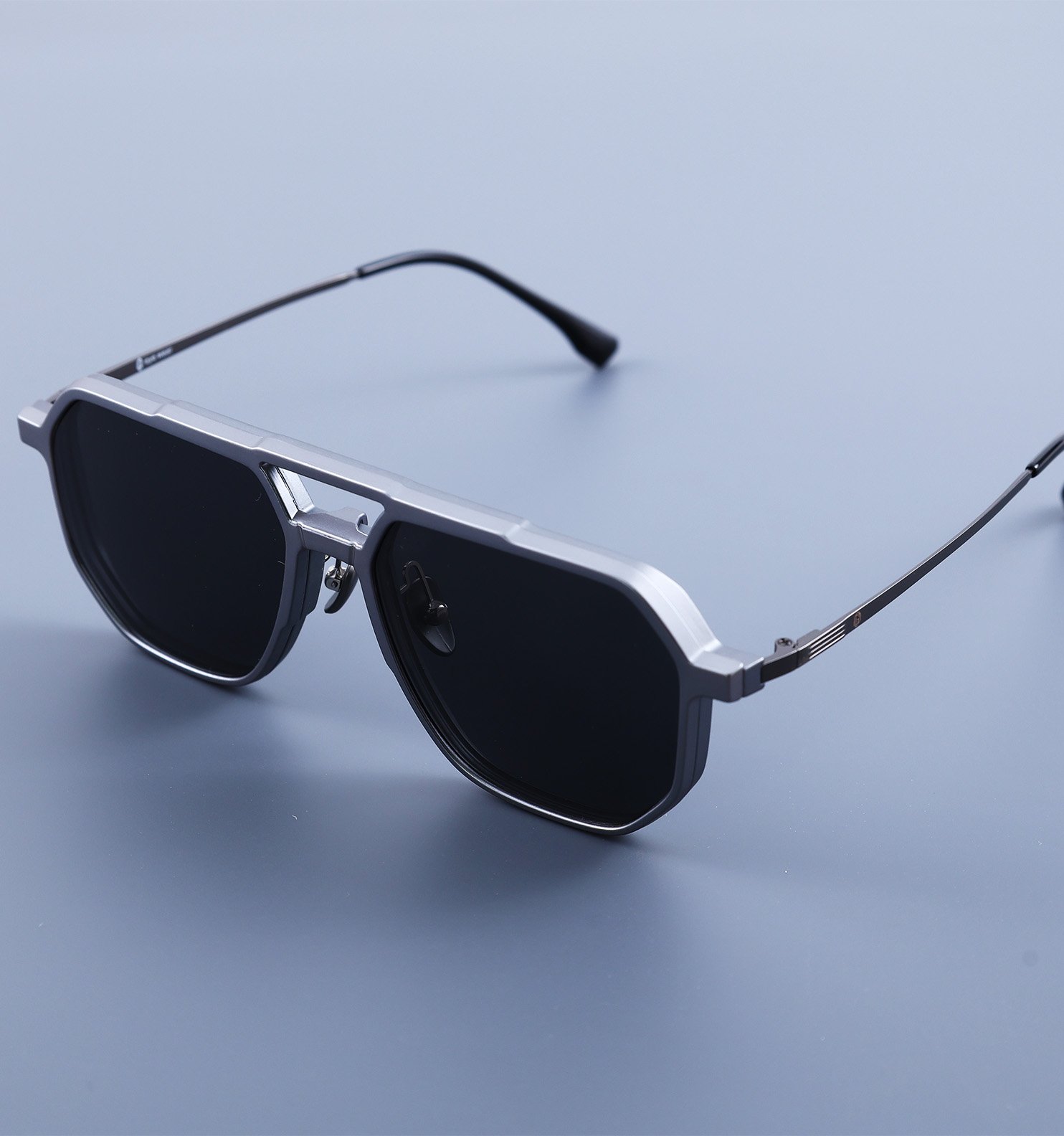 Clip On Glasses–Dual-Mode Eyeglasses with Snap-On Sunglass Clip (Black,Yellow)