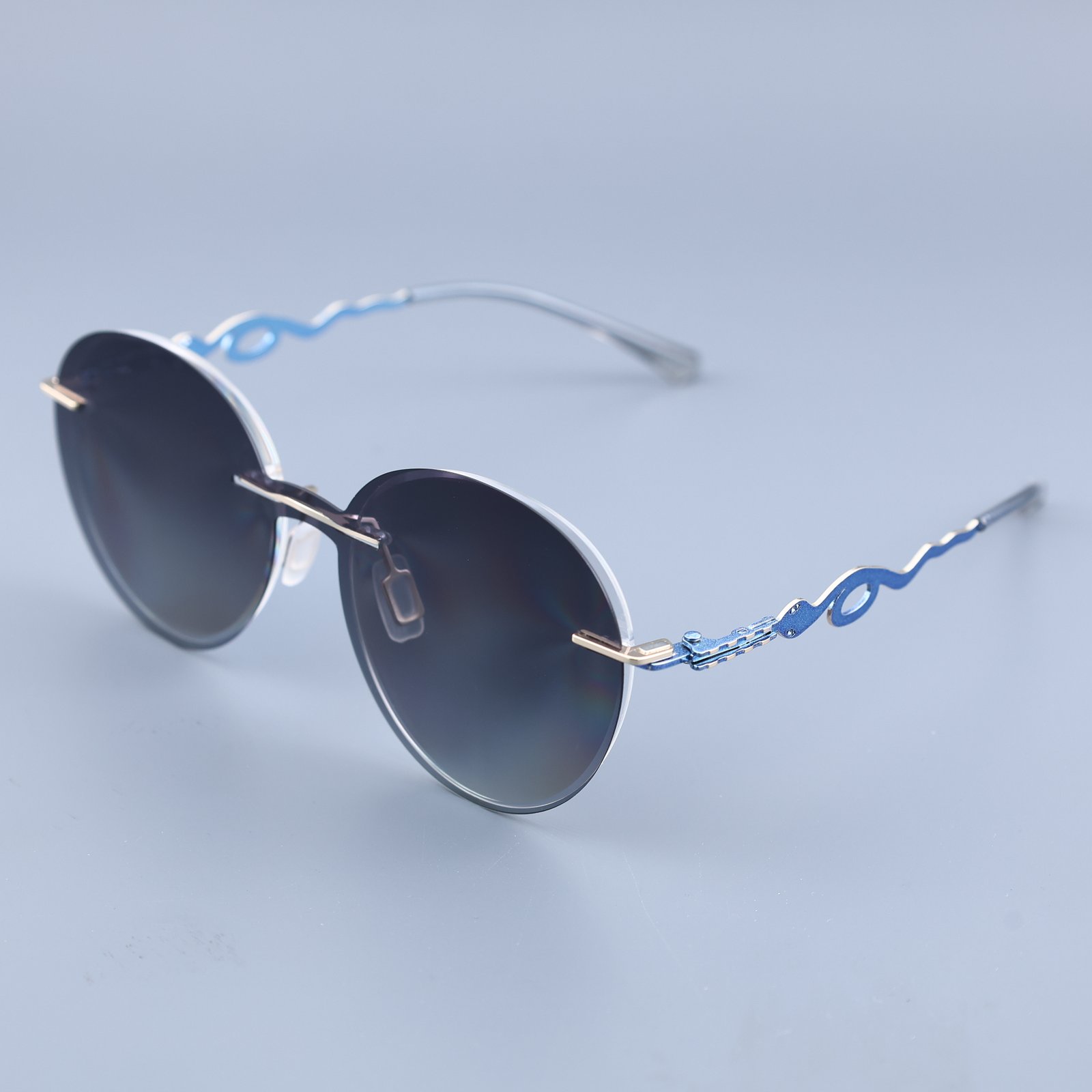 OG Azure Wave | Rimless Round Sunglasses For Women