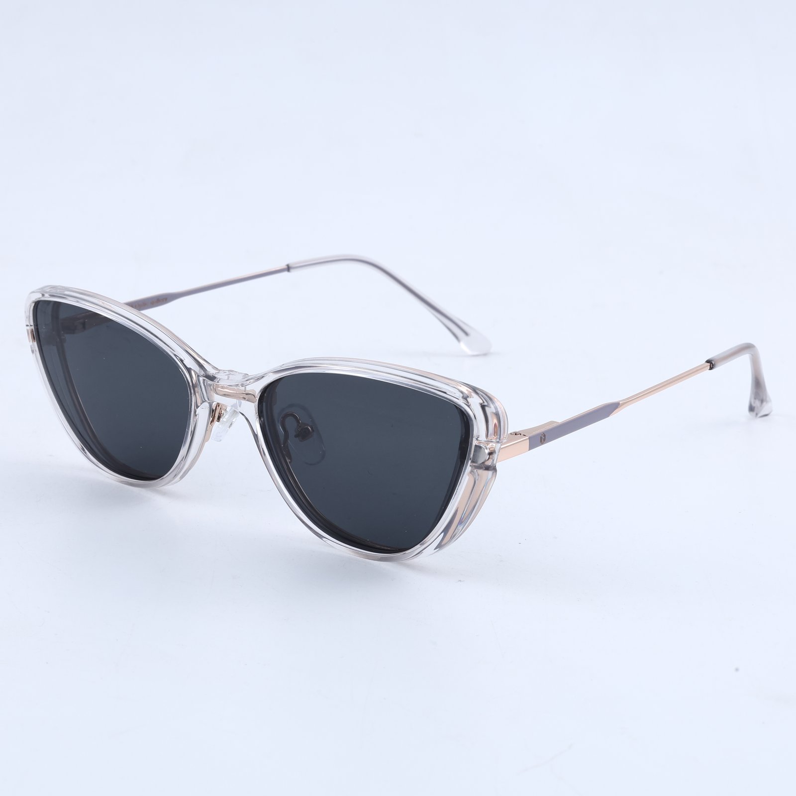 OG Crystal Noir Clip-On | Transparent Cat-Eye Magnetic Sunglasses