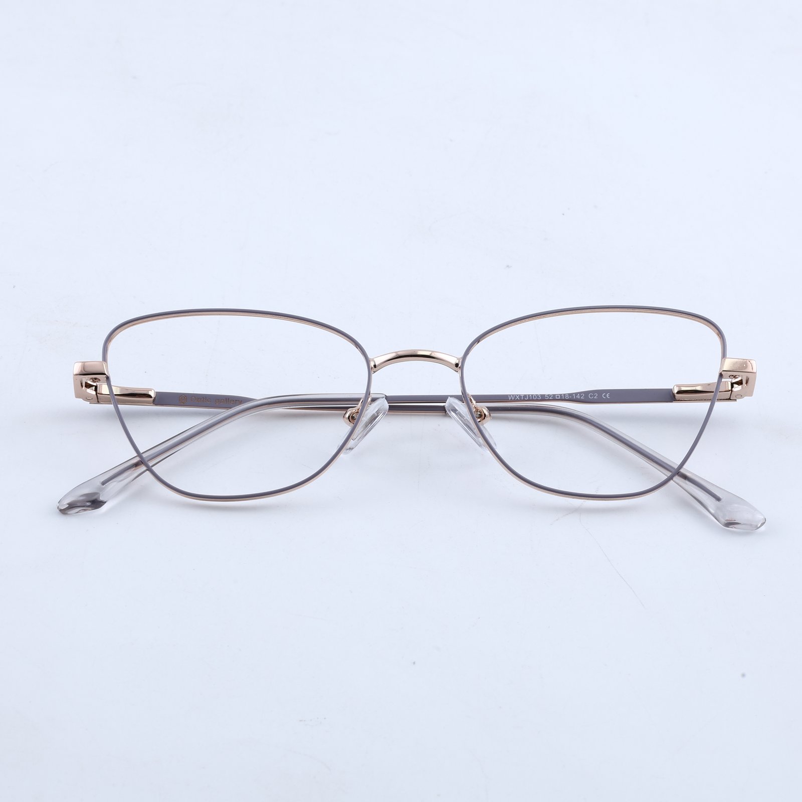 OG Crystal Noir Clip-On | Transparent Cat-Eye Magnetic Sunglasses